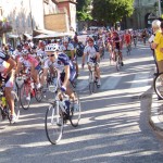 Volata tra alcuni ciclisti con diabete al Campionato di Urbino